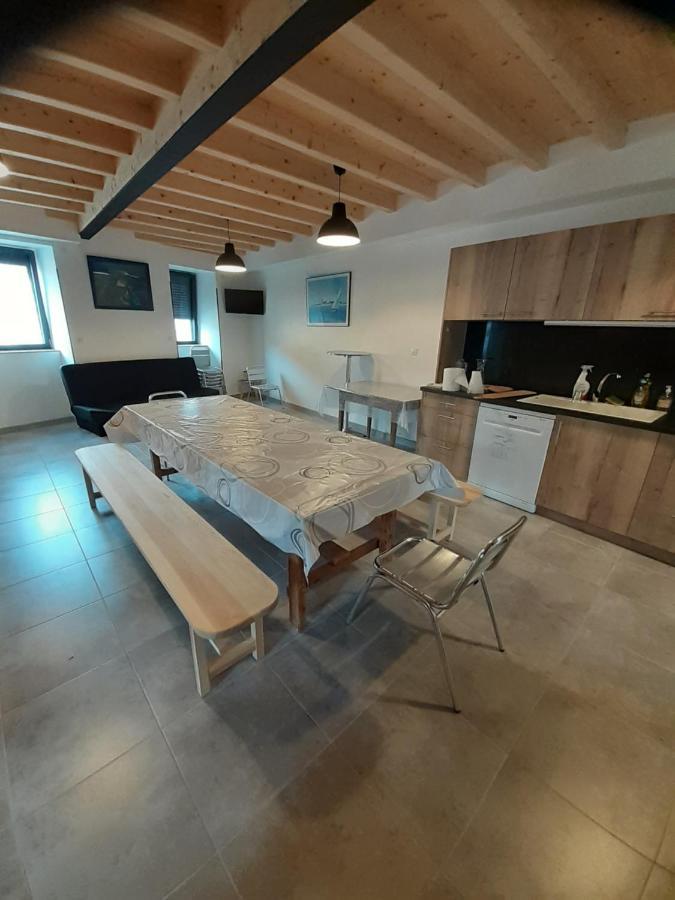 Les Trois Rivieres Apartment Satillieu Exterior photo
